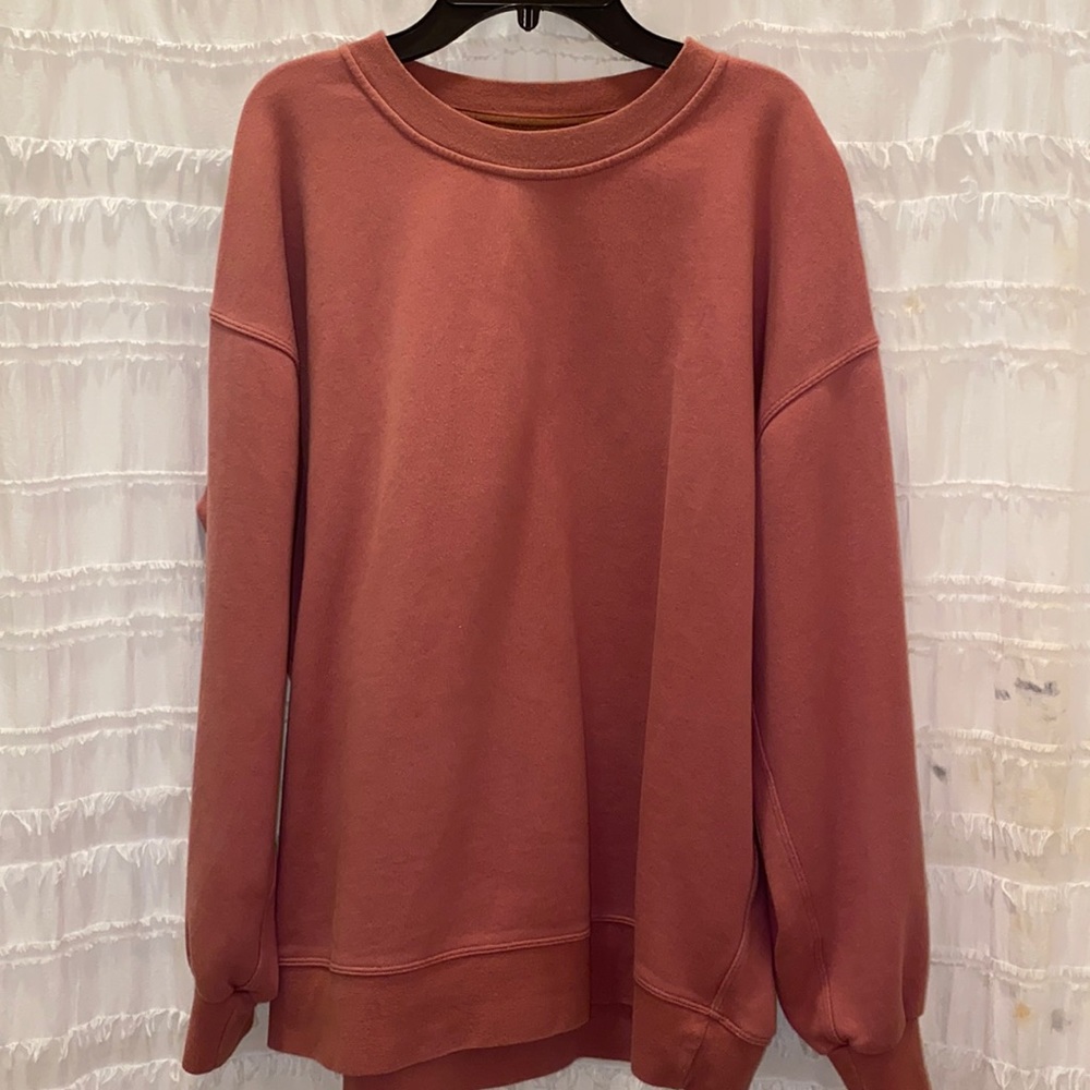 lululemon athletica perfectly oversized crew